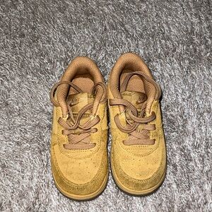 Nike Kids Brown Sneakers